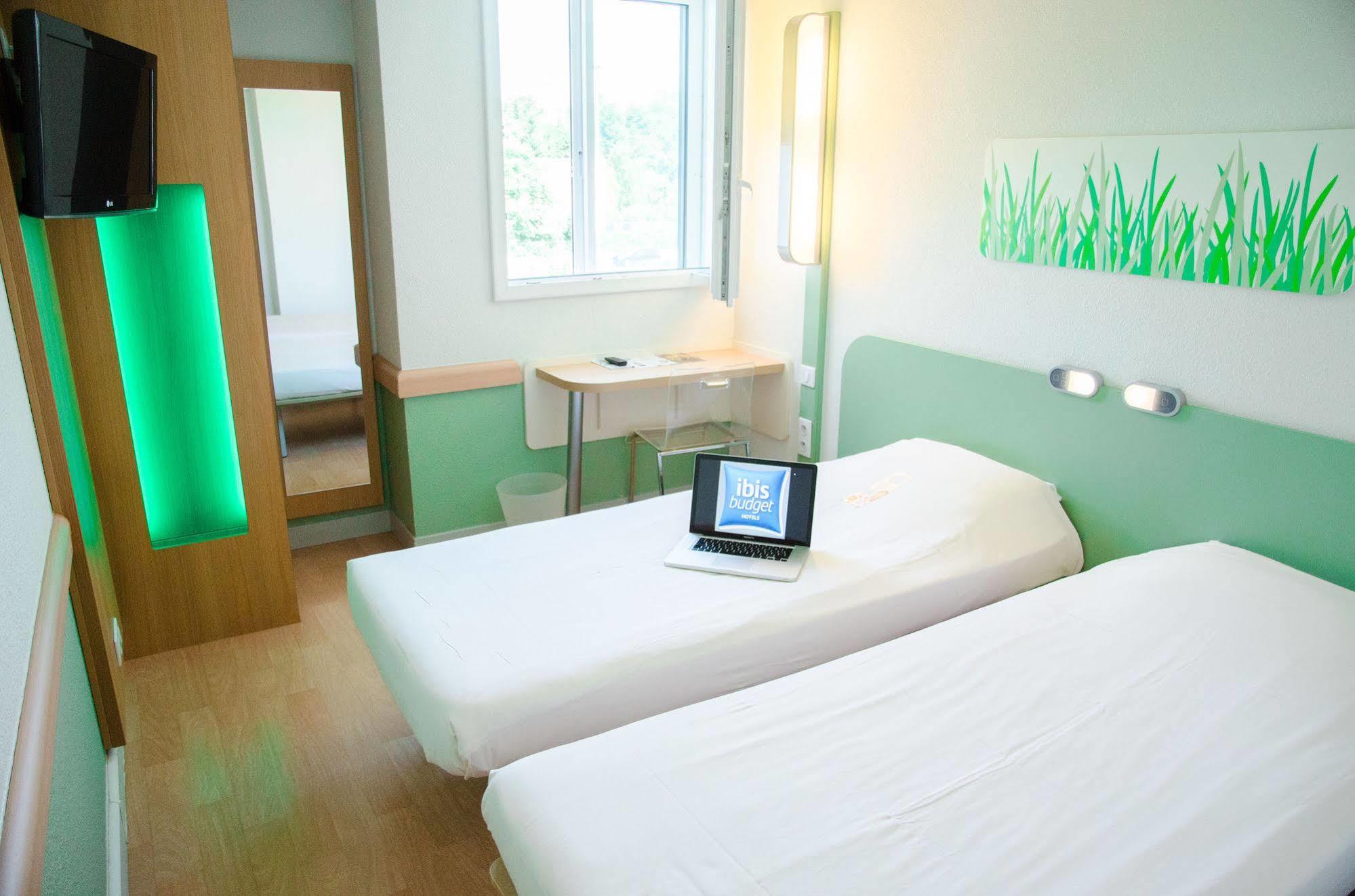 Ibis Budget Aeroport Le Bourget Garonor Le Blanc-Mesnil Exterior photo